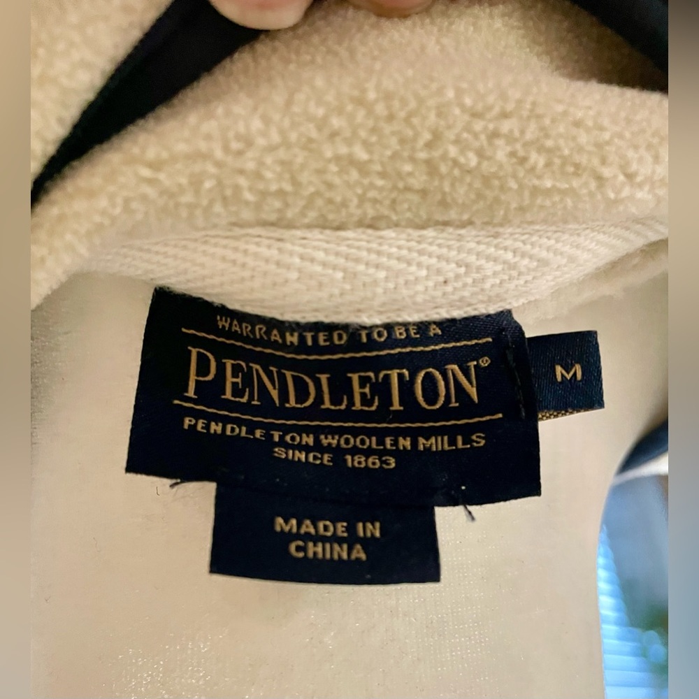 Pendleton Women’s Size Medium Aztec Patch Cream F… - image 6